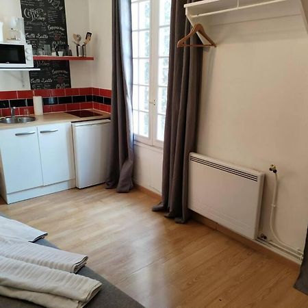 Studio Rue De La Sante Paris Bagian luar foto