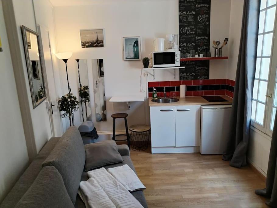 Studio Rue De La Sante Paris Bagian luar foto