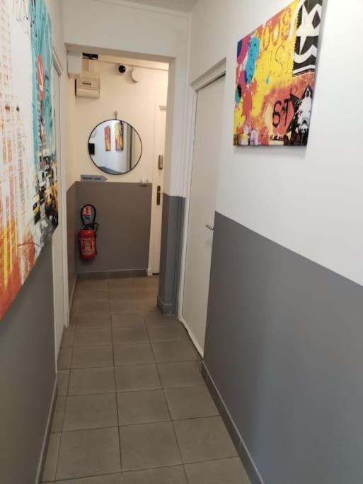 Studio Rue De La Sante Paris Bagian luar foto